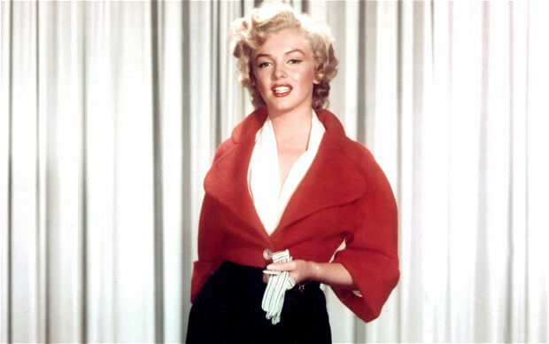 Pasiunea si zambetul - trasaturi ale carismaticului