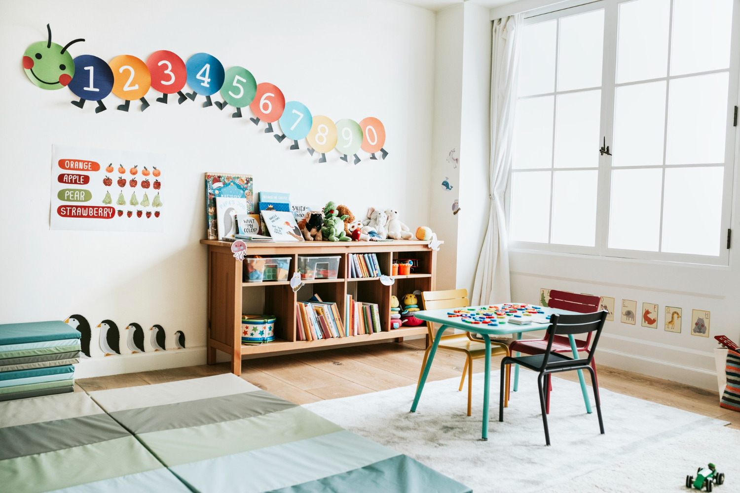 Mobilier scolar pe comanda